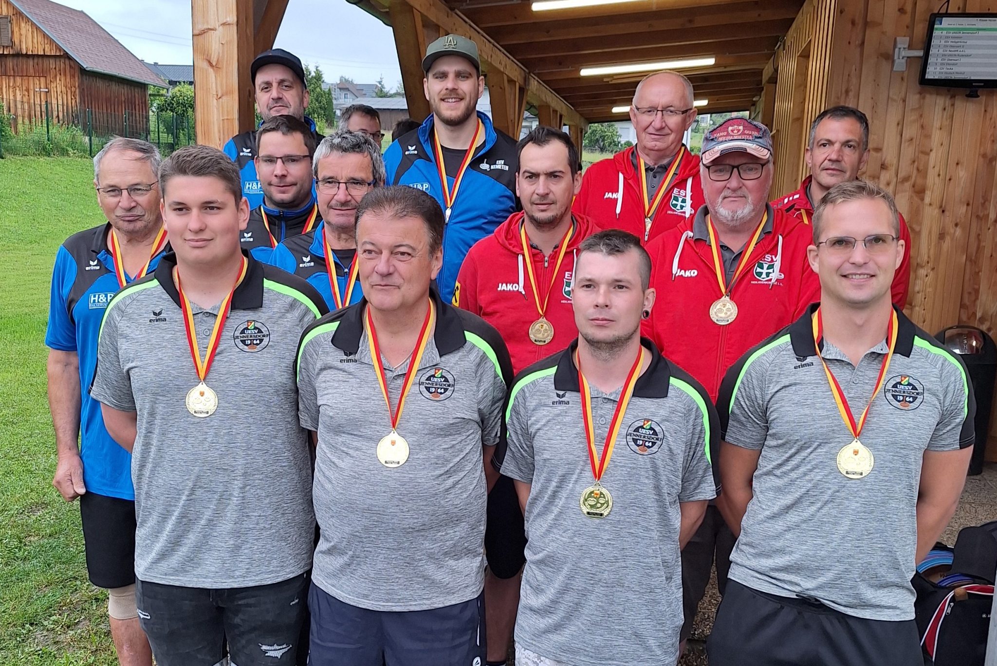 1 Klasse Herren Jennersdorf Gewinnt Nach Nur Einen Durchgang